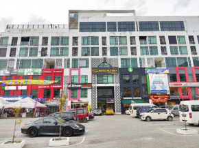 Homestay TS Suria Suite with swimming pool at Hotel Mutiara